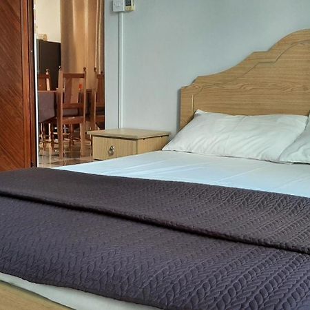 Ground Floor Lovely Two Bedrooms Apartment Flic en Flac Екстер'єр фото